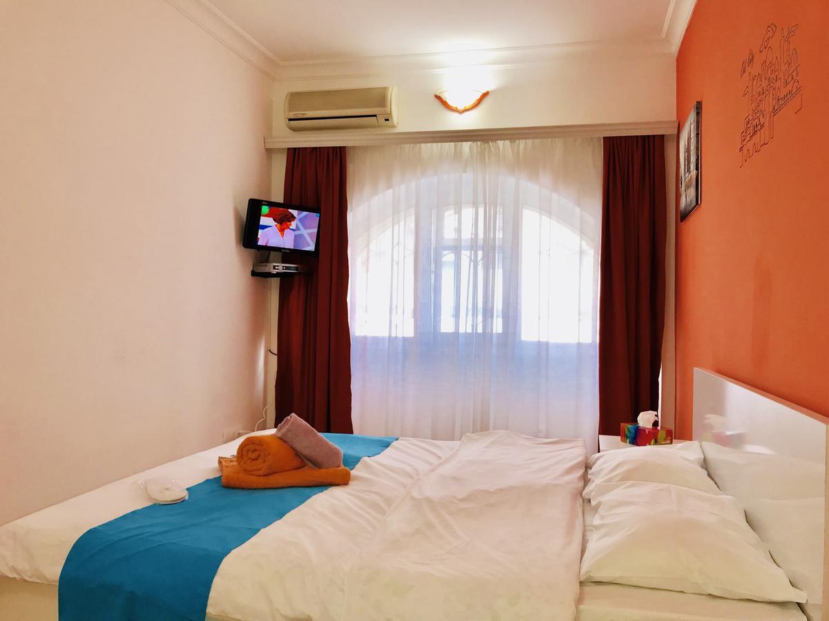 Check-In Apartment Near Fountain Square Vidadi Str Баку Экстерьер фото
