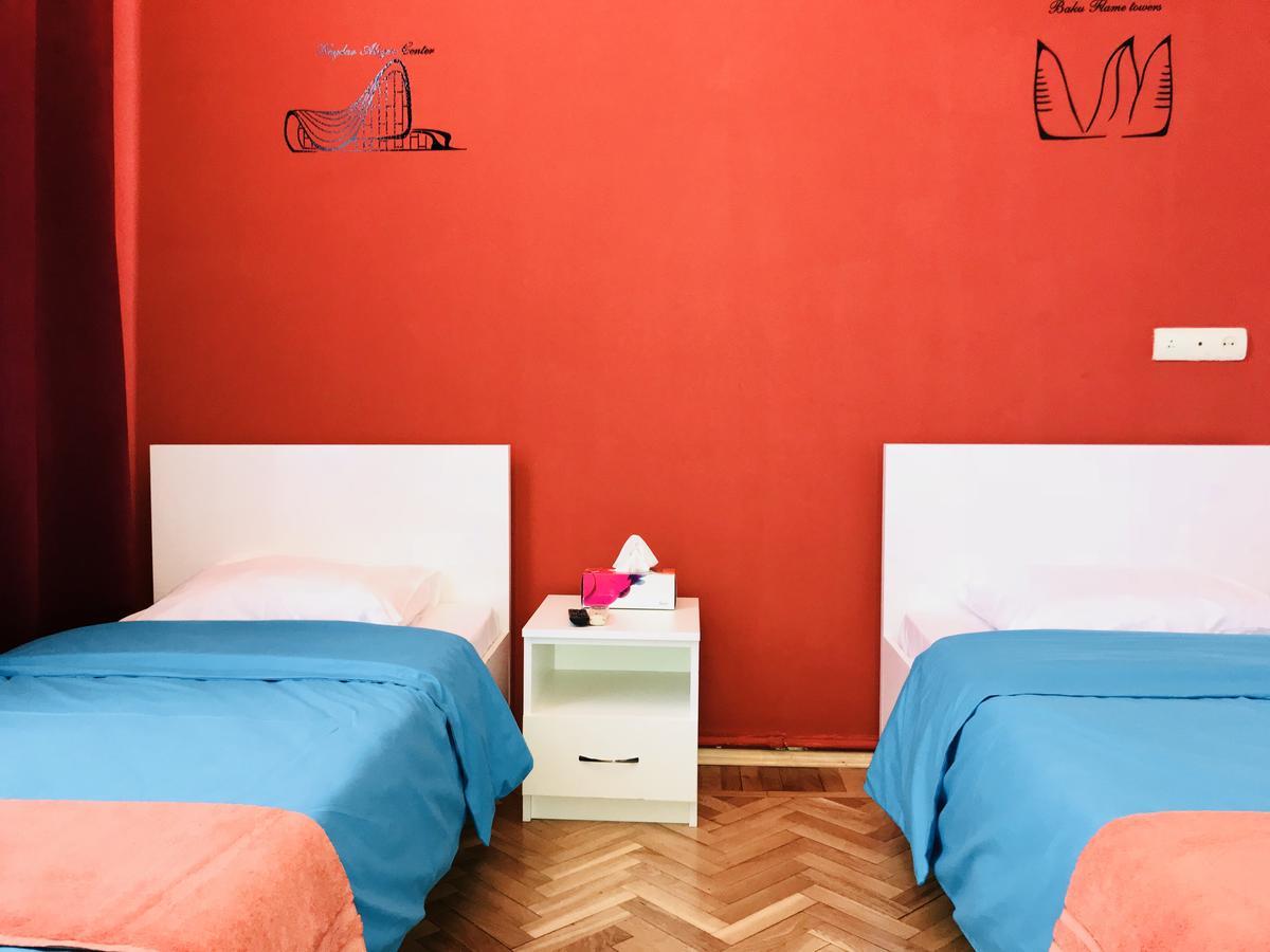 Check-In Apartment Near Fountain Square Vidadi Str Баку Экстерьер фото